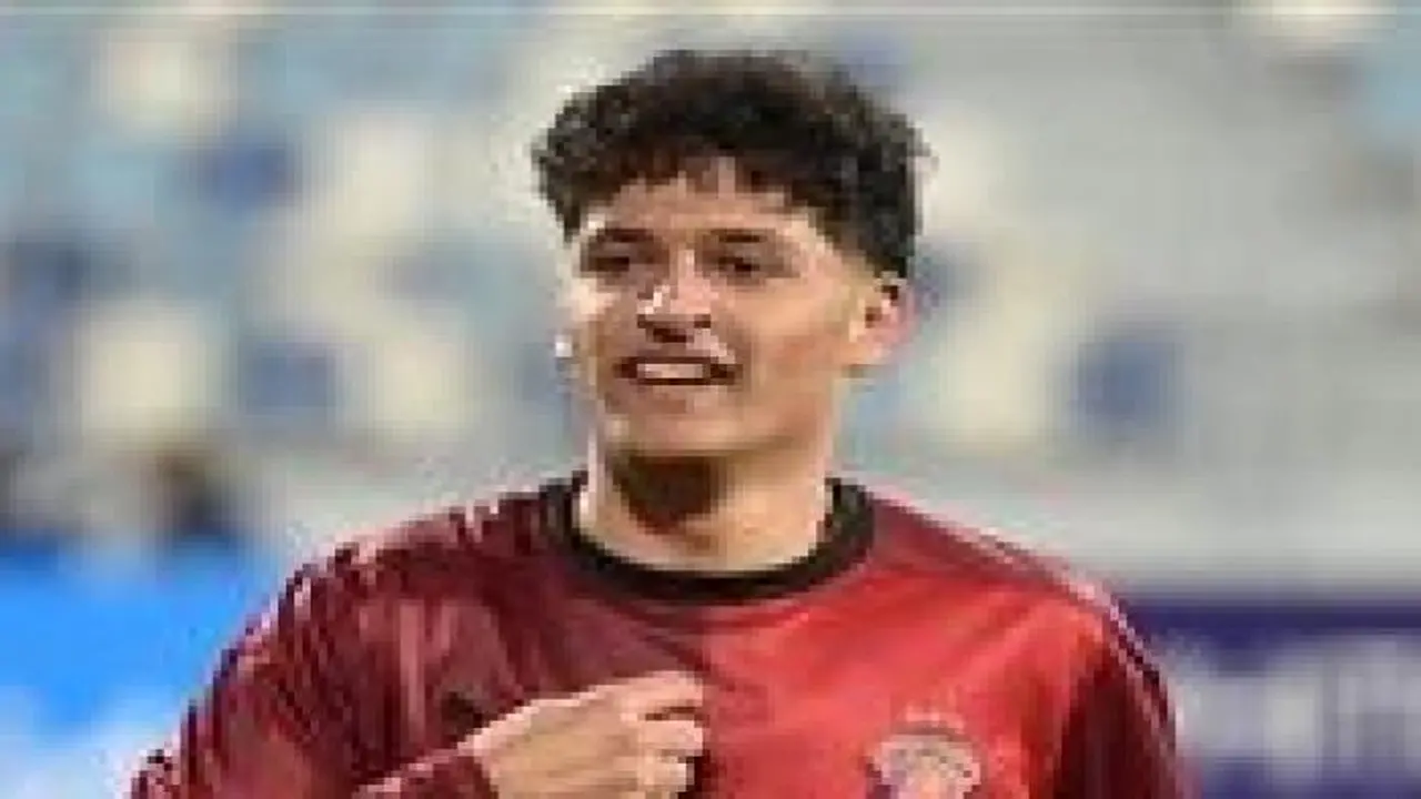 خاص لـ«تحيا مصر».. محمد عبد الله ينتقل إلى سيراميكا كليوباترا دون تدخل آدم وطني